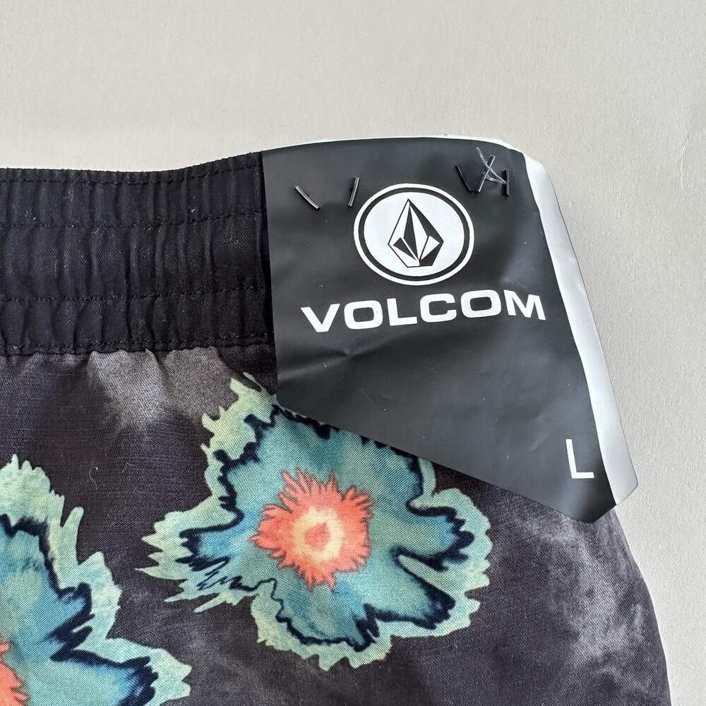 Volcom Board Shorts Trunks Youth Large 12Y - Medal Petal Stoney Swim Surf Beach - Picture 3 of 11
